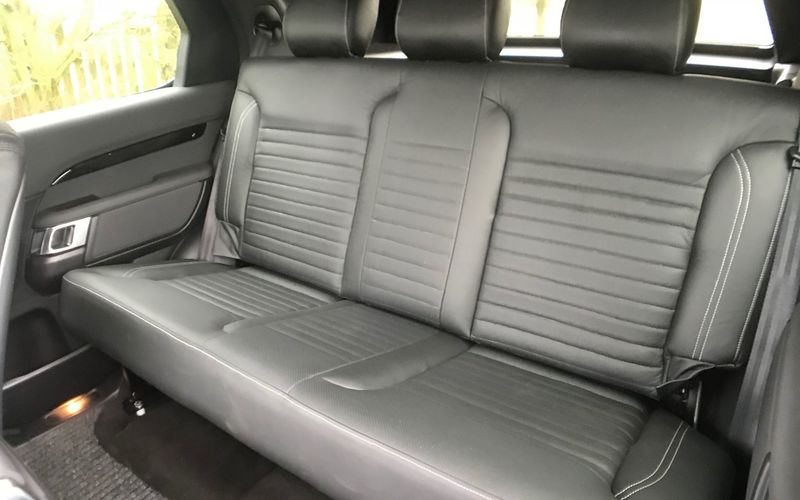 Introducing - Land Rover Discovery 5 Commerical Seat Kit
