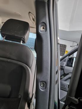Defender 110 & 90 B Pillar Grab Handles Rear Passenger Area - Left & Right