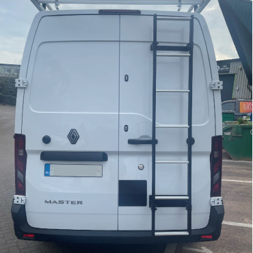 VGP674-BLACK External Shield For Nissan Interstar 2025- - Twin Rear Barn Doors