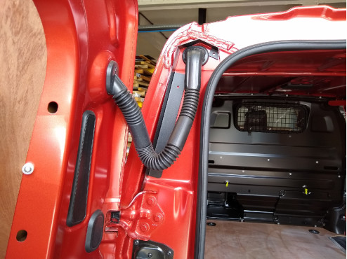 VGP603 Loom Guard For Fiat Scudo 2022- - Twin Rear Barn Doors