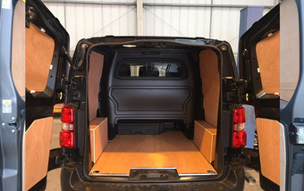 Peugeot Expert 2016 on Double Cab Standard - Medium