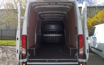 Iveco Daily 2014 on Medium Wheel Base