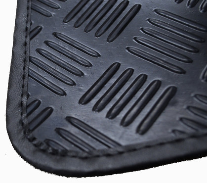 Tailored Rubber Floor Mat Nissan Navara 2010-2016 - Front & Rear Mats