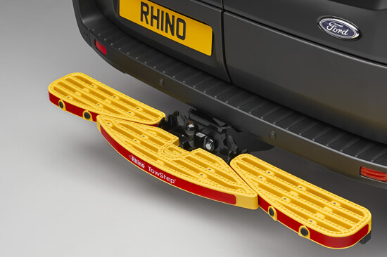 Yellow Rhino TowStep With Reversing Sensors - Toyota Proace 2016 -