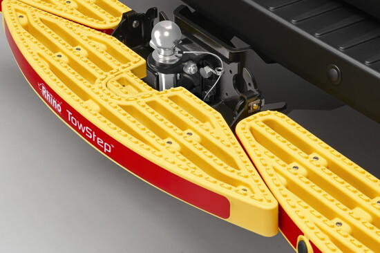 Yellow Rhino TowStep With Reversing Sensors - Toyota Proace 2016 -