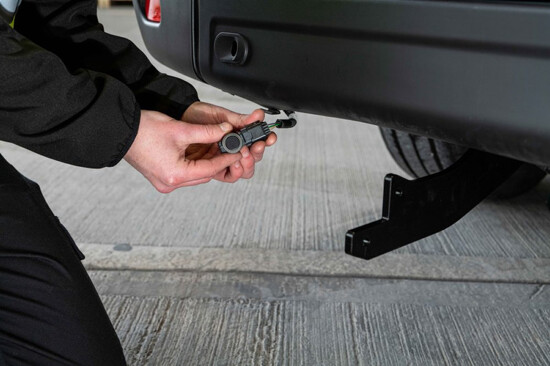 Rhino Connect + AccessStep SS302YOE Ford Transit Custom pre-2018 and post Sept 2022 - models with oval plugs
