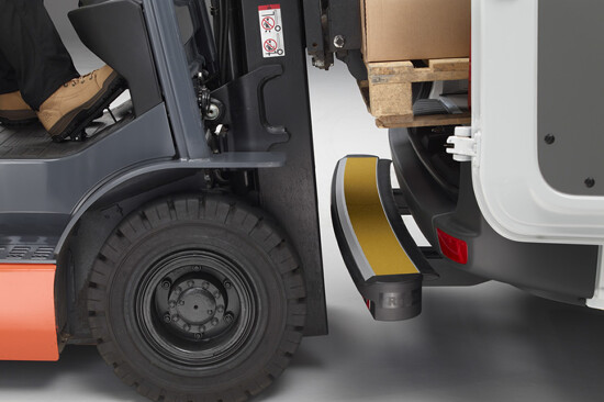 Rhino ImpactStep IMS02 Without Park Sensors - Ford Transit Custom 2013 -